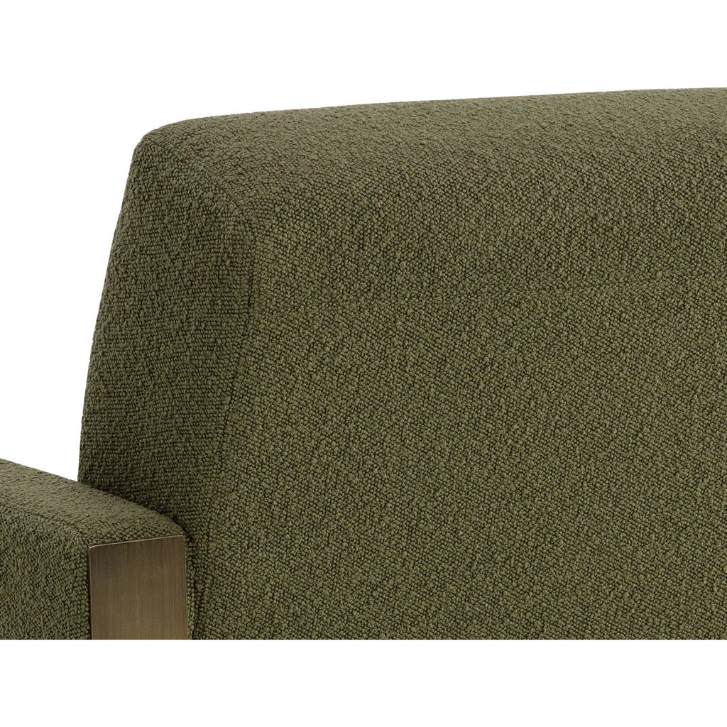 Chaise longue inclinable en bouclette et acier doré antique avec accoudoirs sculptés pour salon