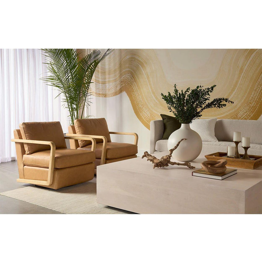 Fauteuil pivotant de salon en cuir sésame et chêne rustique avec silhouette épurée