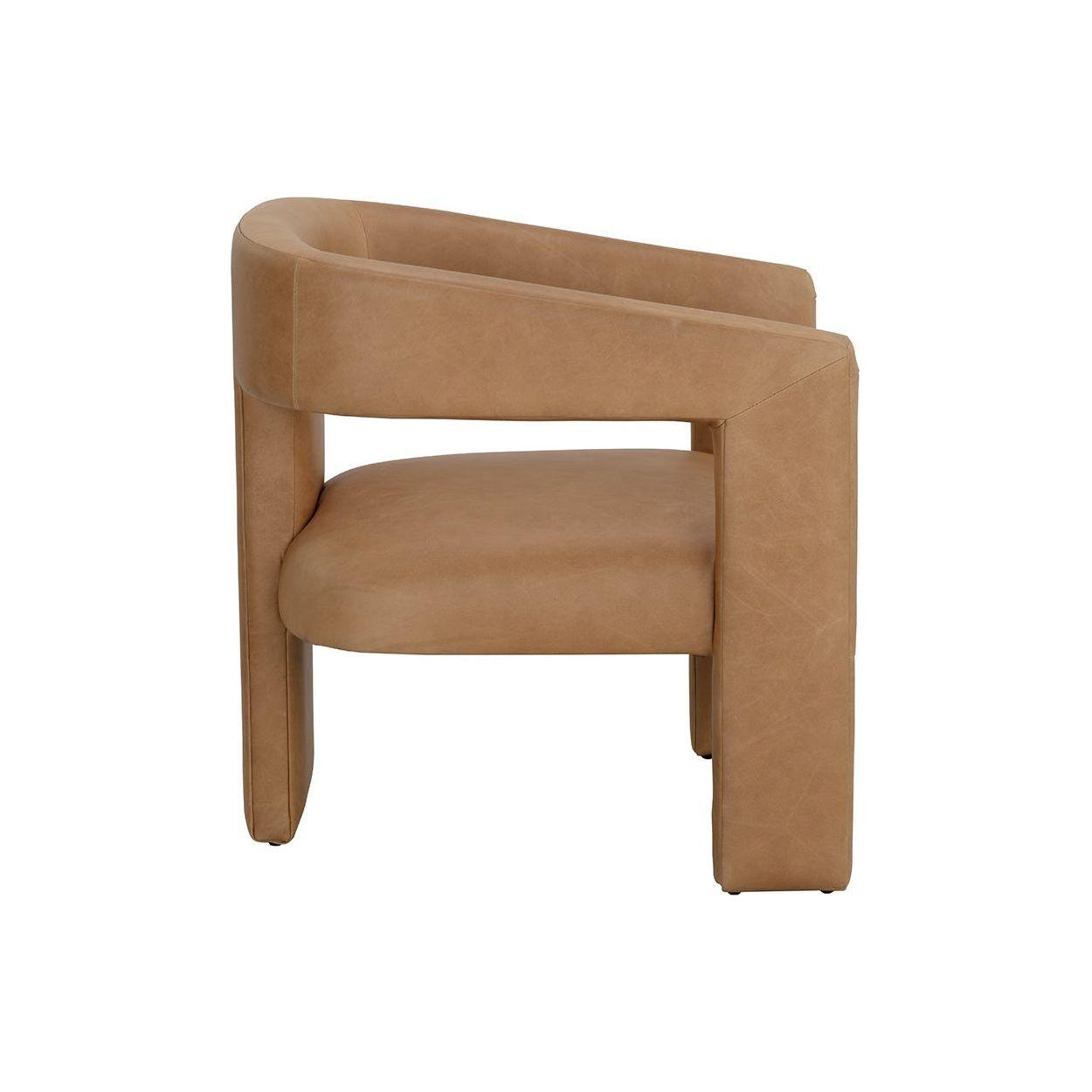 Fauteuil lounge en cuir Sculptural Sésame avec assise large et dossier arrondi pour salon