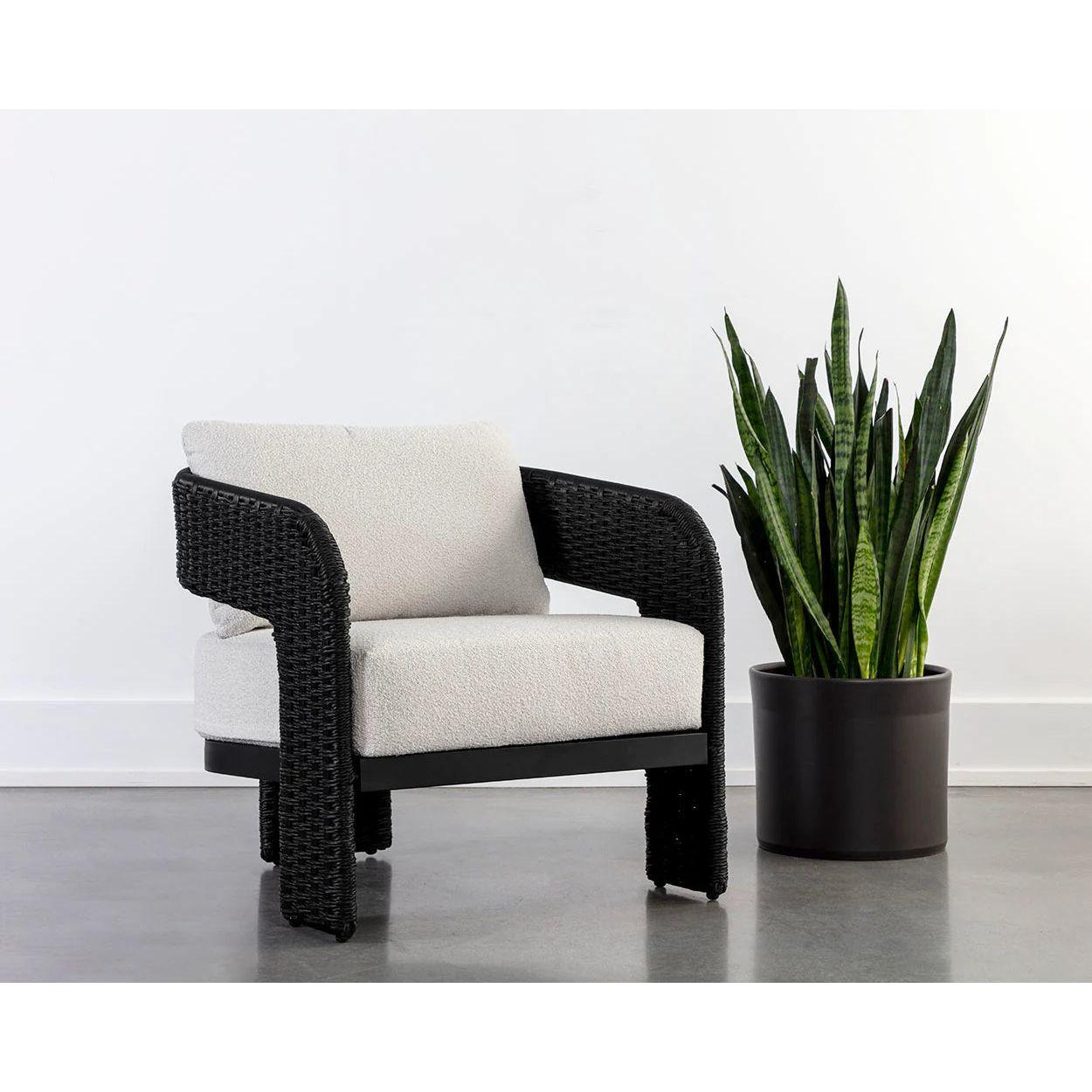 Fauteuil de jardin géométrique torsadé en osier et aluminium avec coussin en boucle haute performance pour terrasse