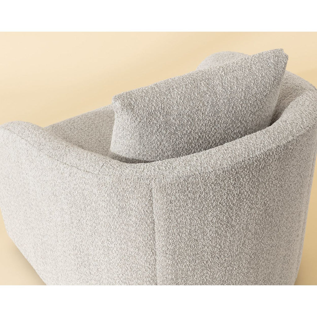 Fauteuil de salon pivotant en tissu moderne avec forme incurvée sculptée pour le salon