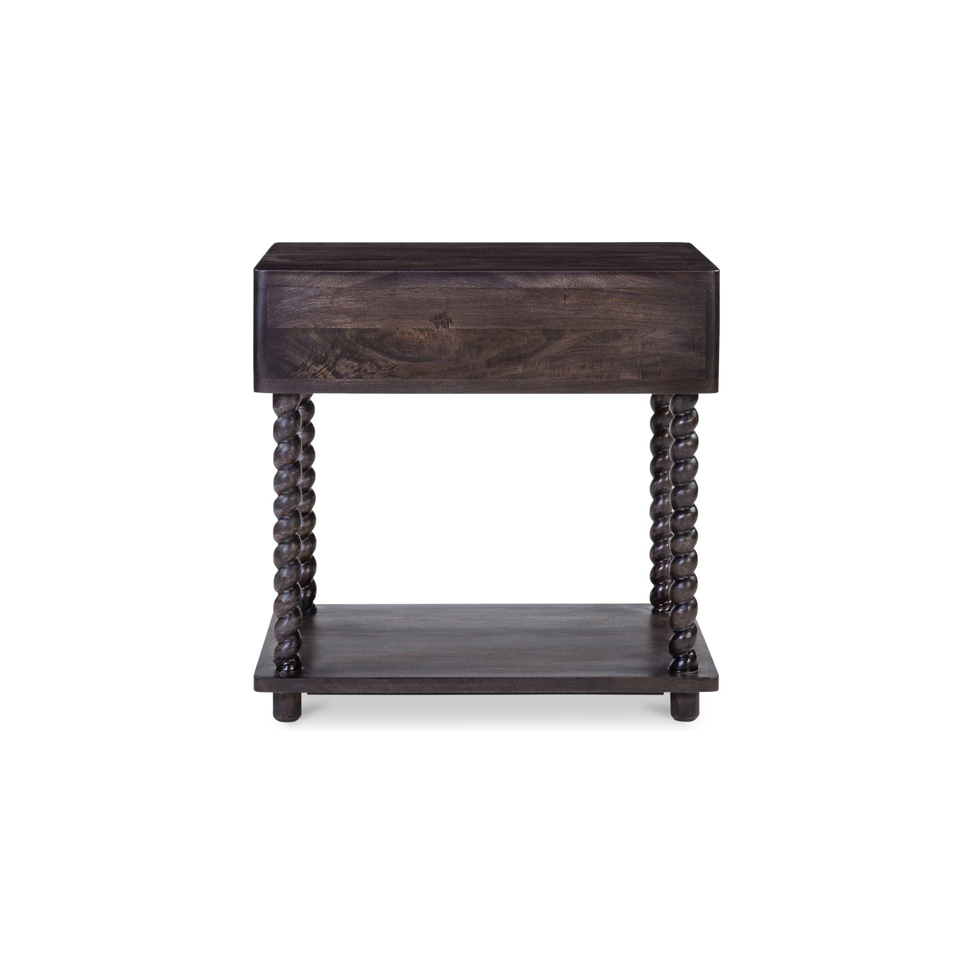 Table de chevet traditionnelle en bois de manguier brun foncé avec pieds tournés et étagère inférieure pour chambre à coucher