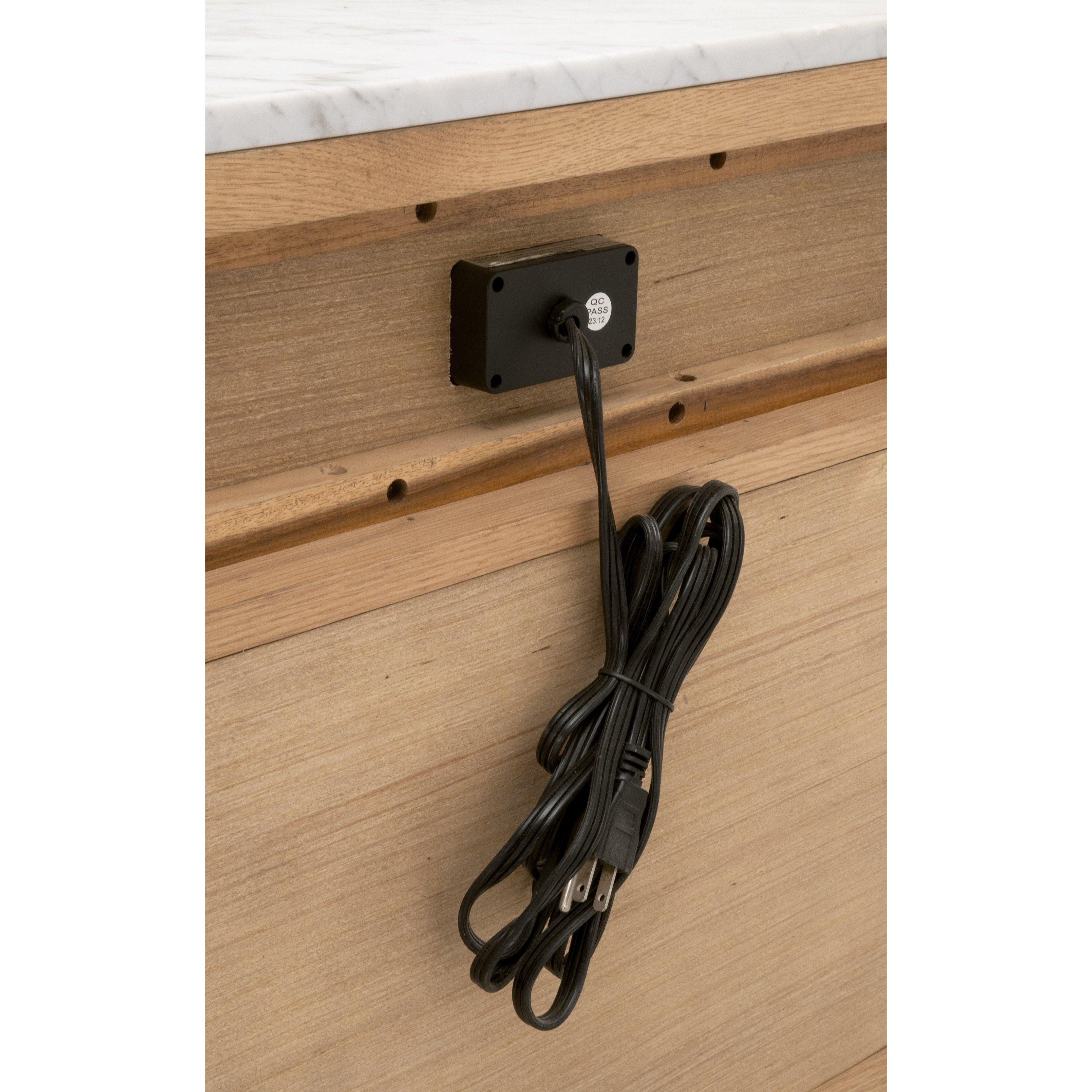 Table de chevet transitionnelle en chêne massif et cuir avec ports USB, prise de courant et deux tiroirs pour chambre à coucher