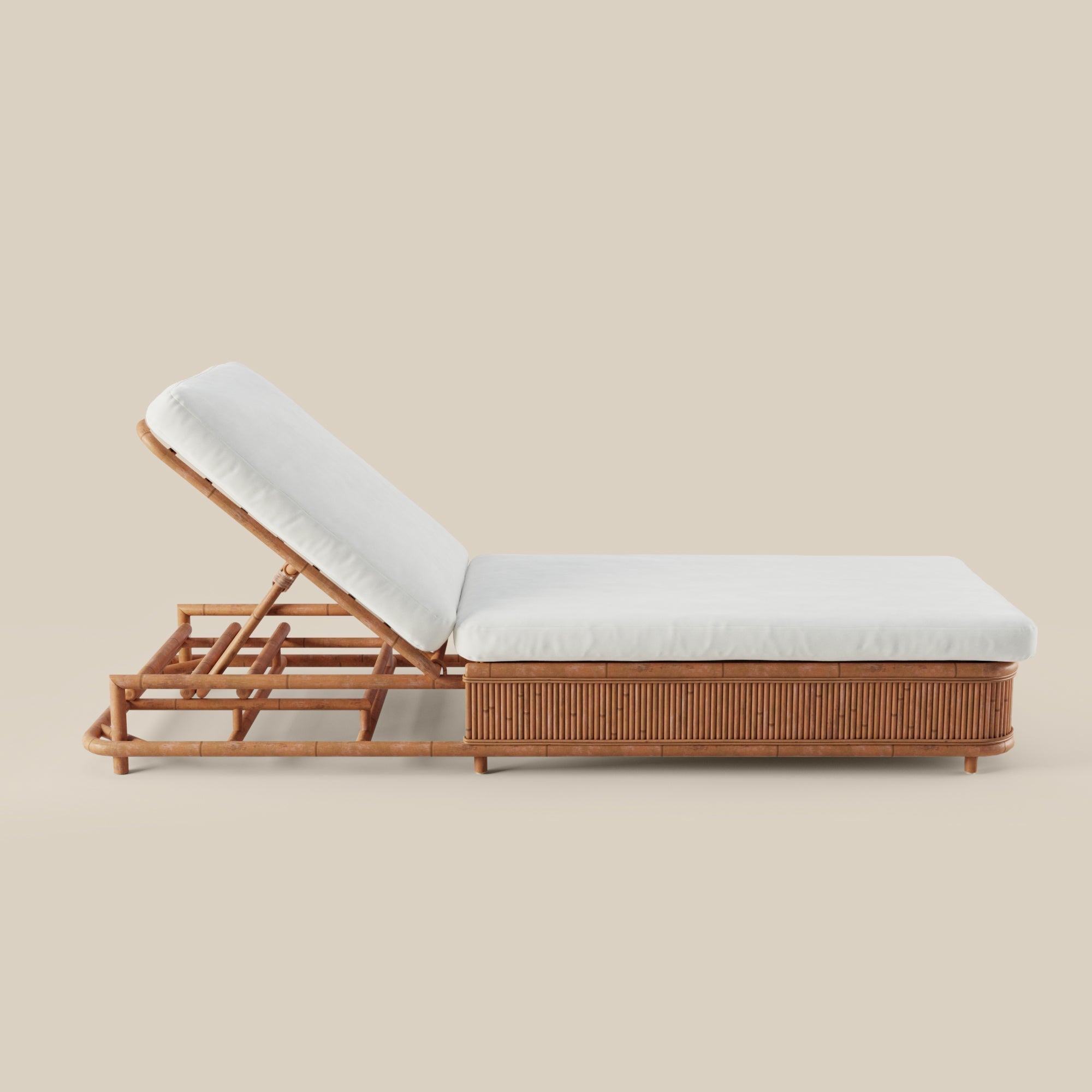 Bain de soleil d'extérieur élevé en rotin régénérateur et biosourcé, avec coussin certifié OEKO-100, pour jardin ou piscine