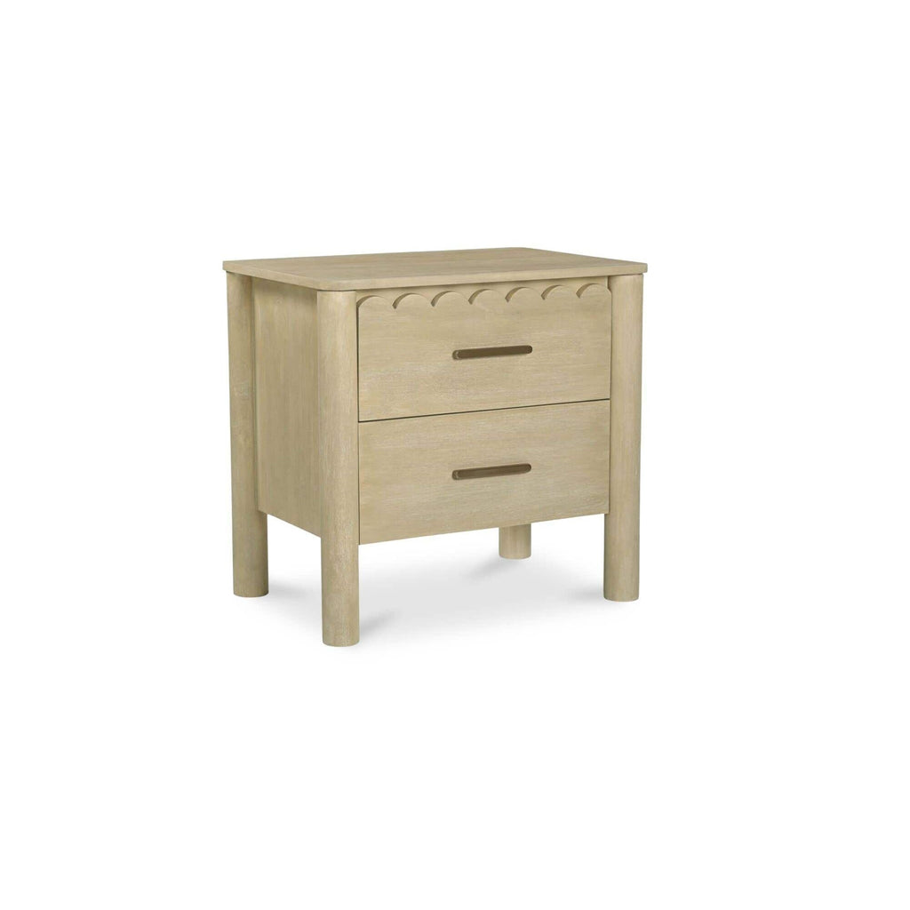 Table de chevet Shaker en bois de manguier avec bord festonné et poignées en laiton massif pour chambre à coucher