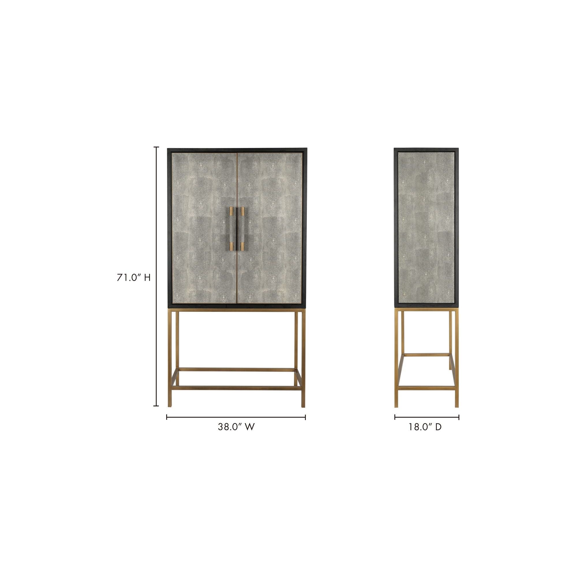 Bar contemporain en chêne massif et laiton, finition laquée mate, pour salon ou salle à manger